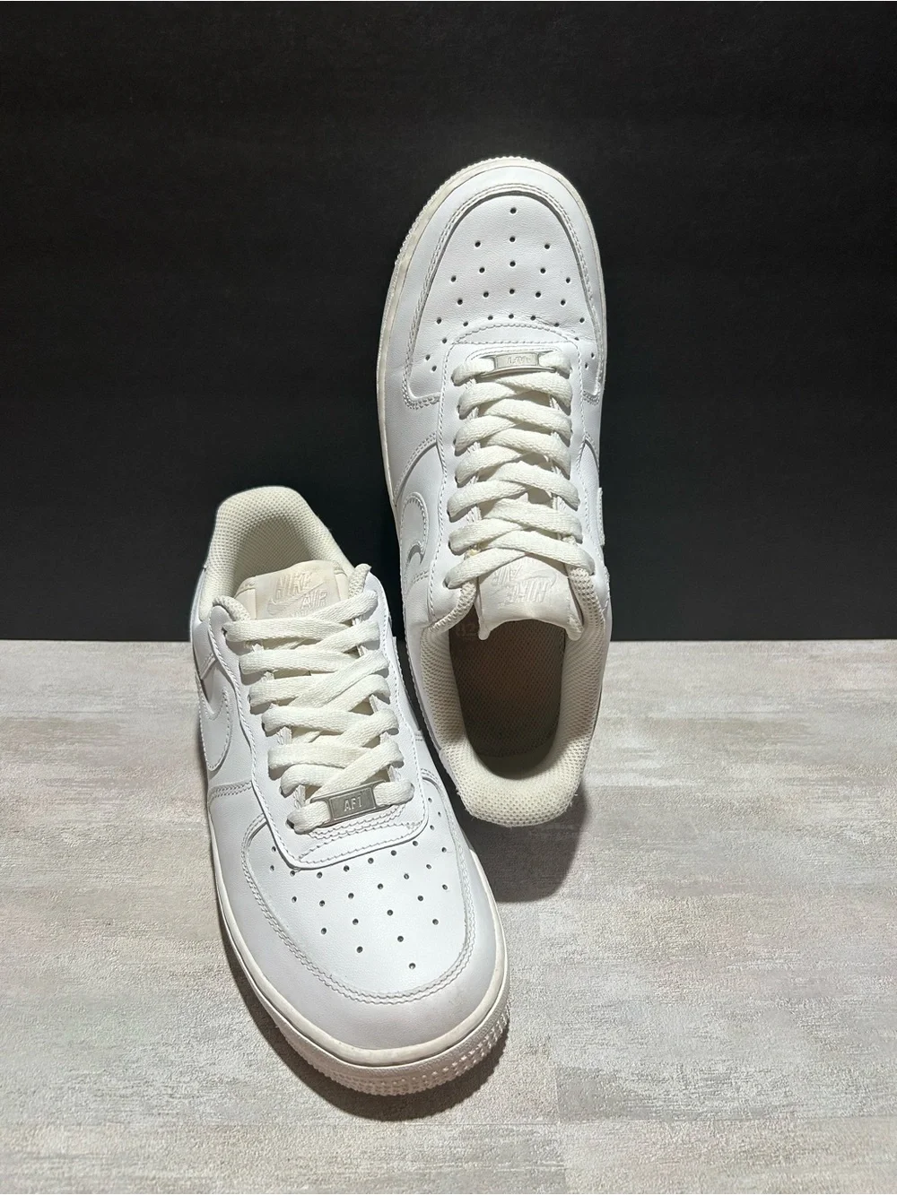 Nike Women's White Low-Top Athletic Sneakers